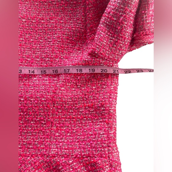 Talbots- Peplum style Pink Tweed Blazer - Picture 6 of 9
